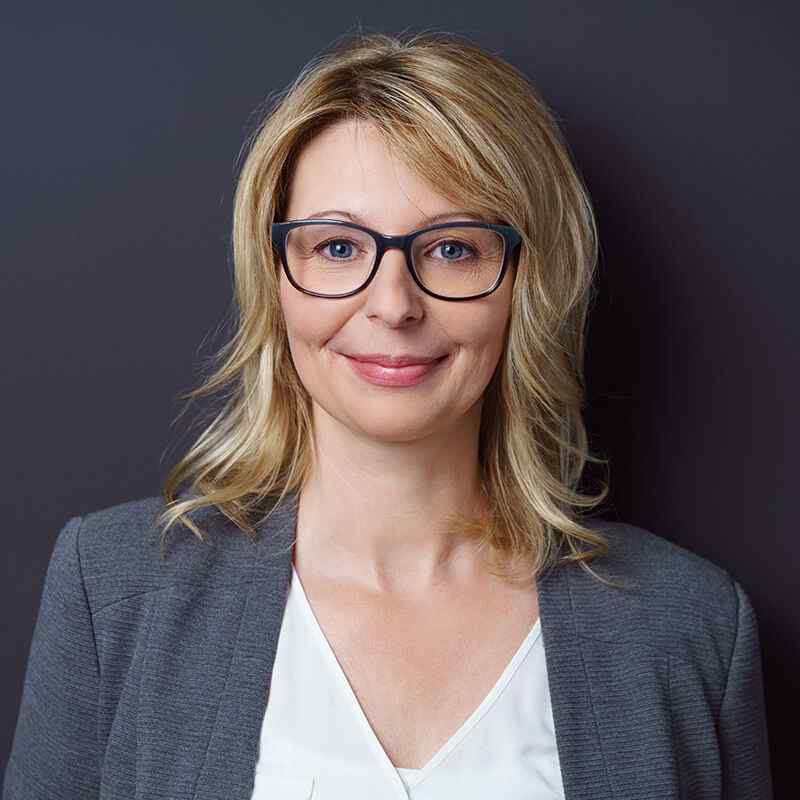 https://estudiorossi.com/wp-content/uploads/2019/10/image_team_08.jpg